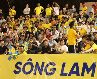 fan hâm mộ CLB Sông Lam Nghệ An