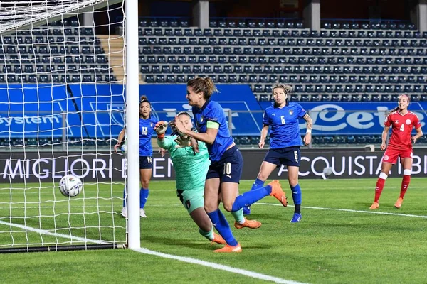 Việt Nam vào VCK Asian Cup nữ 2026 sau trận thắng Guam 4-0